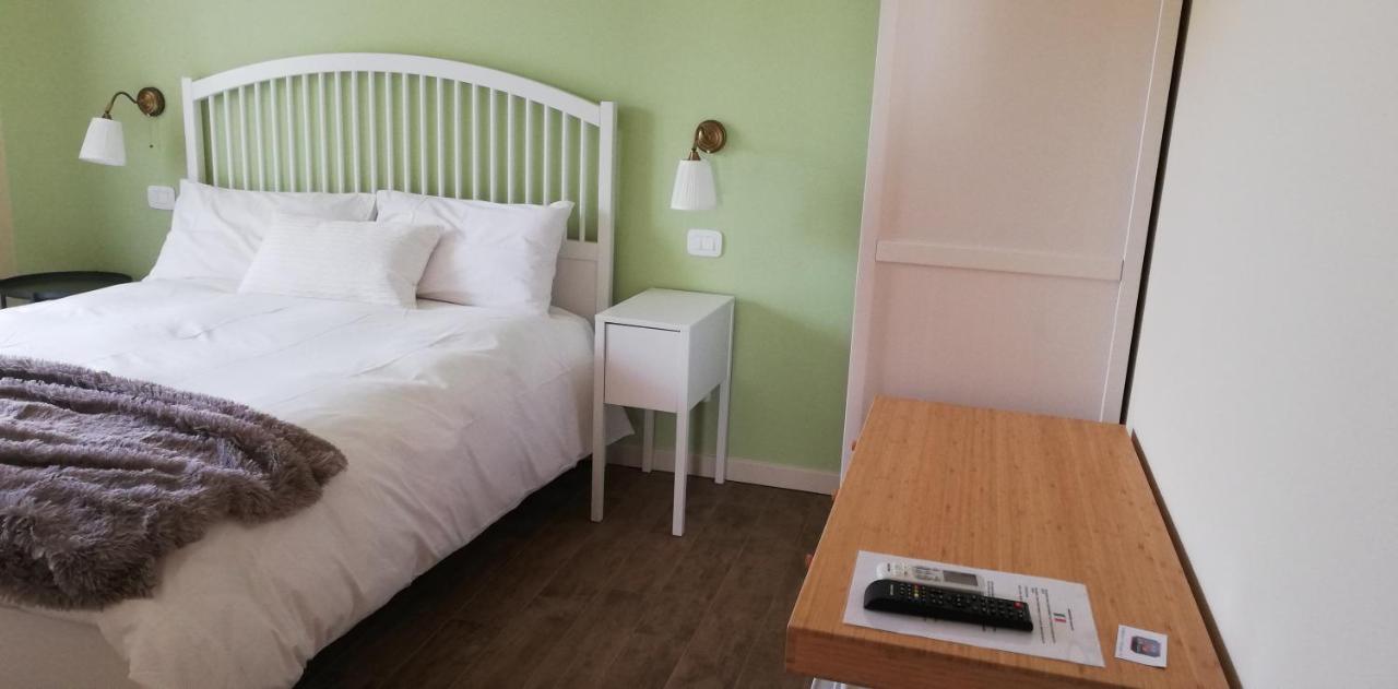 Il Melograno Bed & Breakfast Garda  Exterior foto